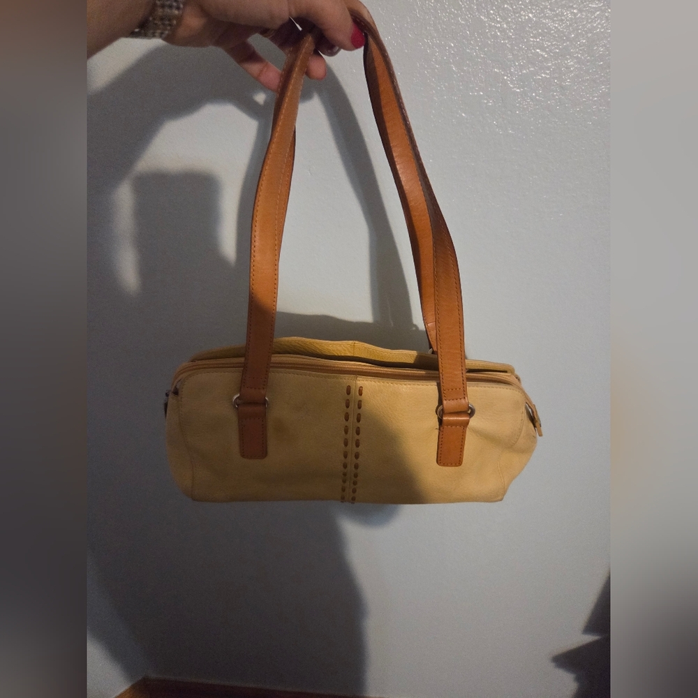 Vintage Fossil Light Yellow Leather Shoulder Handbag - Picture 11 of 14